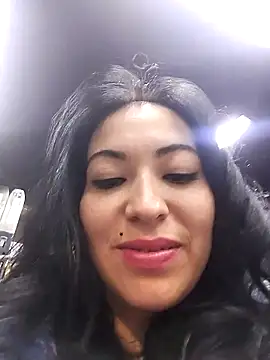 Snapshot of angelicroose2 chatting on 4, 10, 2025 angelicroose2 online show from 4, 10, 2025