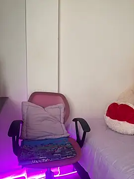 Zara Bel online show from 8, 2, 2026