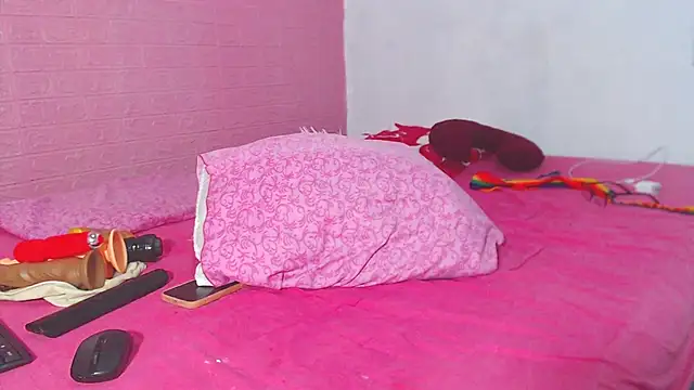 Ashley thomas18 online show from 14, 2, 2026