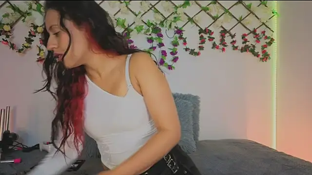 Lolarosesxs online show from 10, 1, 2026