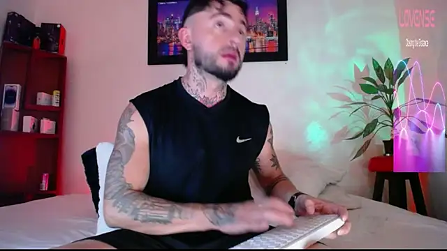 Edwardjonnes online show from 16, 4, 2026