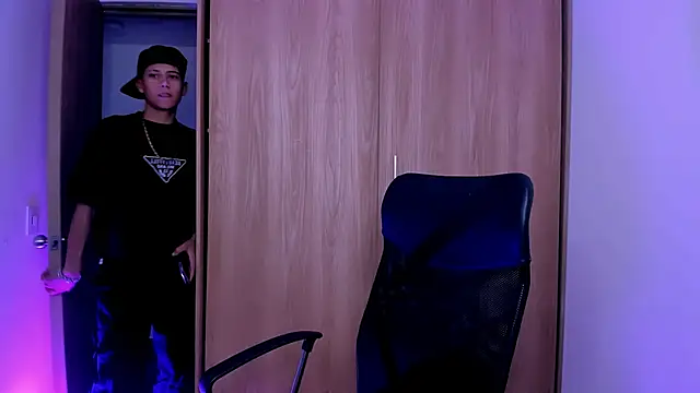 Snapshot of Toy_boy777 chatting on 18, 2, 2026 Toy boy777 online show from 18, 2, 2026