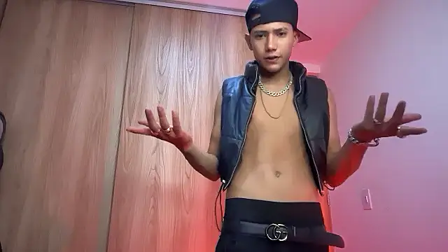 Snapshot of Toy_boy777 chatting on 2, 3, 2026 Toy boy777 online show from 2, 3, 2026