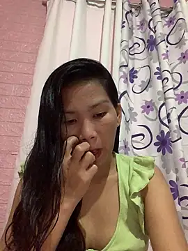 Snapshot of Cleo17 chatting on 12, 9, 2025 Cleo17 online show from 12, 9, 2025