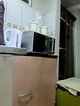 malaika1999 online show from 18, 10, 2025