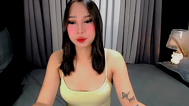 Snapshot of kisha_greyson chatting on 11, 10, 2025 kisha greyson online show from 11, 10, 2025