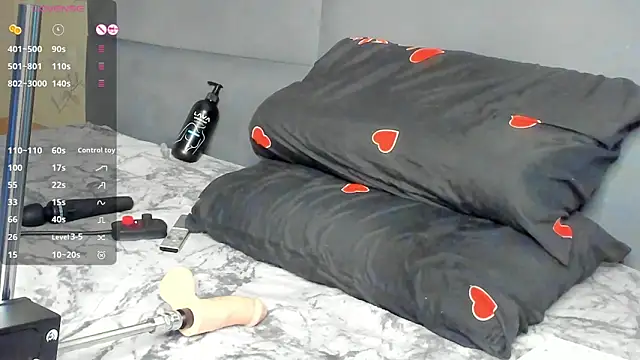 DiaDavidson online show from 8, 4, 2026