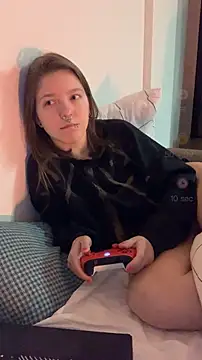 VesnaCrystal online show from 5, 3, 2026