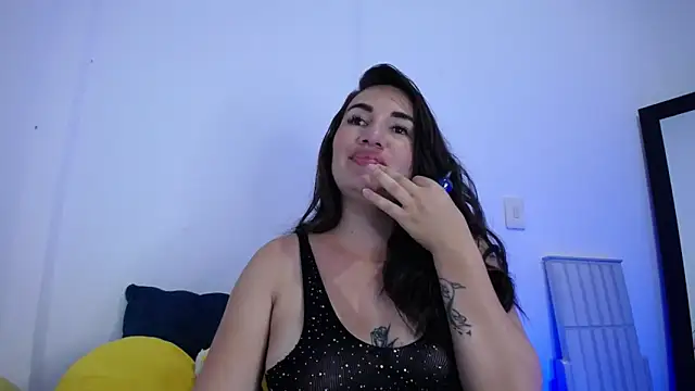 Snapshot of xxx_Alice_ chatting on 18, 10, 2025 xxx Alice  online show from 18, 10, 2025