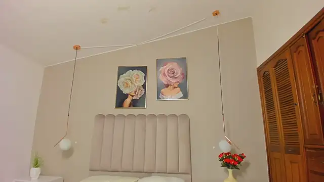 Dani rosse  online show from 23, 5, 2026