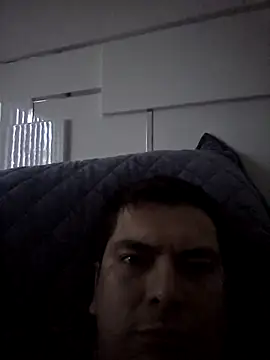 Snapshot of lucho8690 chatting on 14, 1, 2026 lucho8690 online show from 14, 1, 2026