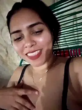 Snapshot of yesi-nursehot chatting on 11, 11, 2025 yesi-nursehot online show from 11, 11, 2025