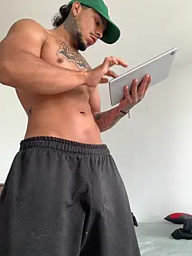 DeimonOficial online show from 27, 10, 2025