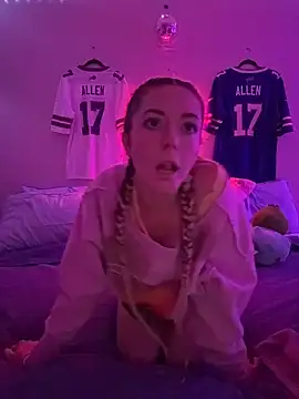 babygingerboo online show from 22, 4, 2026