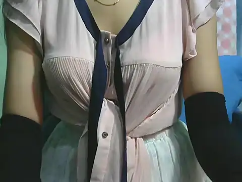 Snapshot of sheetal-sheetal95 chatting on 5, 10, 2025 sheetal-sheetal95 online show from 5, 10, 2025