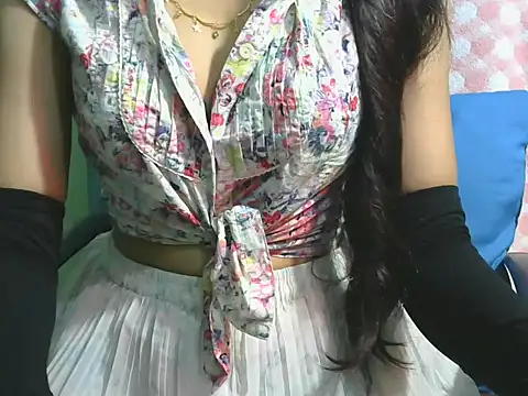 Snapshot of sheetal-sheetal95 chatting on 11, 10, 2025 sheetal-sheetal95 online show from 11, 10, 2025