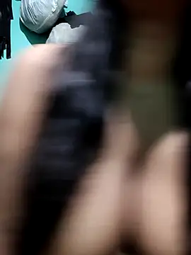 Snapshot of BerryOnFire chatting on 12, 11, 2025 BerryOnFire online show from 12, 11, 2025