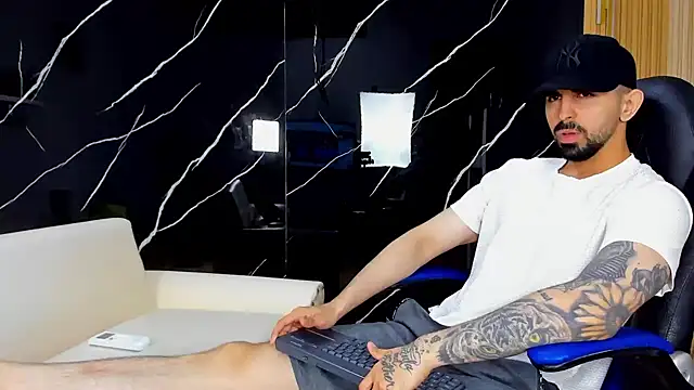 giannis090 online show from 16, 5, 2026