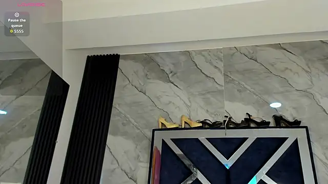 VanessaHard as online show from 7, 1, 2026