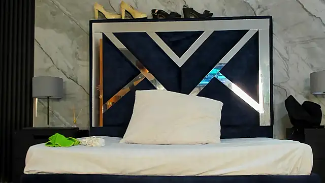 VanessaHard as online show from 10, 2, 2026