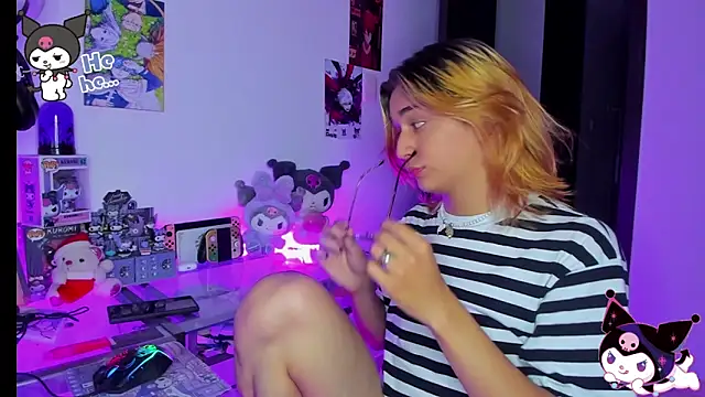 KeitaMoon online show from 4, 11, 2025