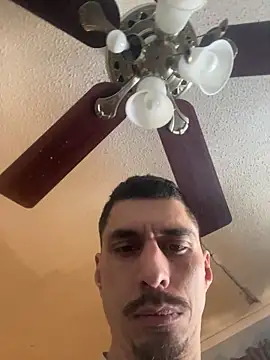 Snapshot of SlimSexxxy69 chatting on 1, 2, 2026 SlimSexxxy69 online show from 1, 2, 2026