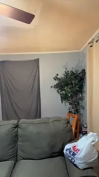 SlimSexxxy69 online show from 22, 3, 2026