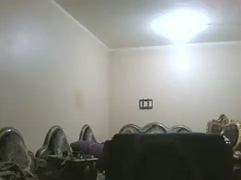 Snapshot of elpoop7305 chatting on 14, 10, 2025 elpoop7305 online show from 14, 10, 2025