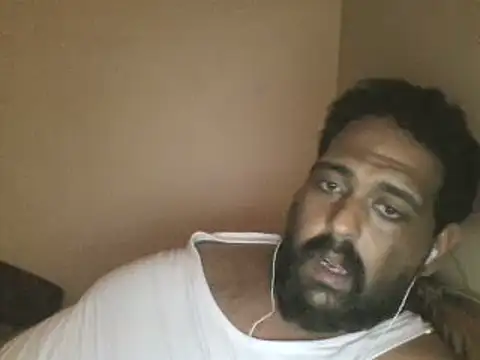 Snapshot of elpoop7305 chatting on 27, 10, 2025 elpoop7305 online show from 27, 10, 2025