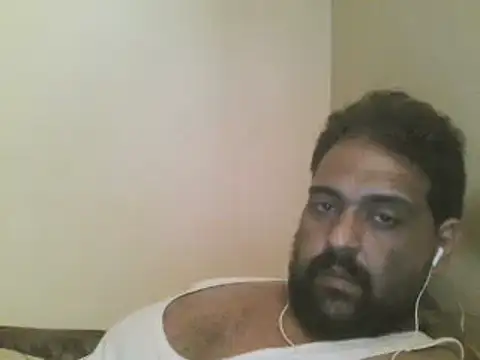 Snapshot of elpoop7305 chatting on 7, 11, 2025 elpoop7305 online show from 7, 11, 2025