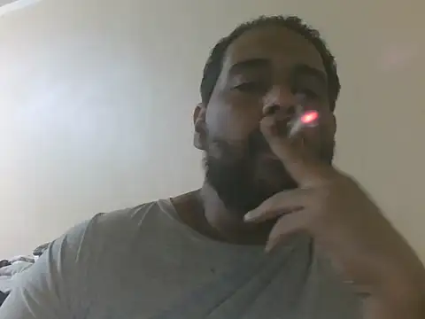 Snapshot of elpoop7305 chatting on 16, 11, 2025 elpoop7305 online show from 16, 11, 2025