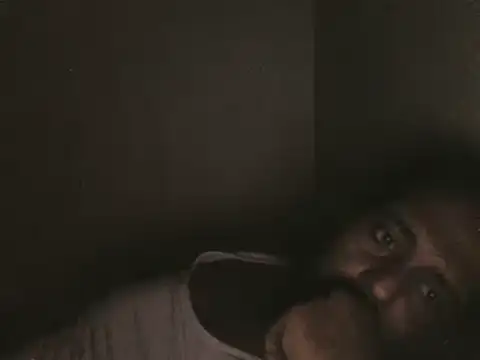 Snapshot of elpoop7305 chatting on 28, 11, 2025 elpoop7305 online show from 28, 11, 2025