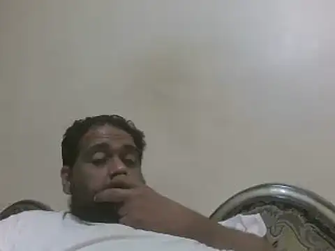 Snapshot of elpoop7305 chatting on 2, 12, 2025 elpoop7305 online show from 2, 12, 2025