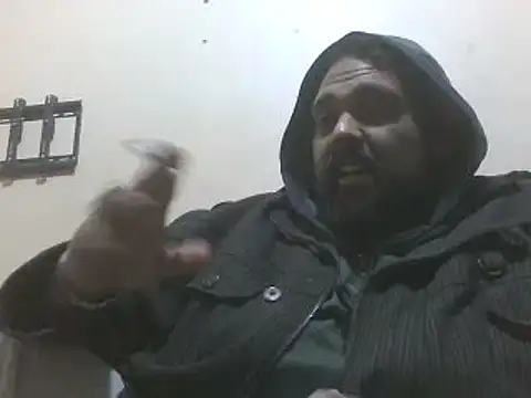 Snapshot of elpoop7305 chatting on 7, 1, 2026 elpoop7305 online show from 7, 1, 2026