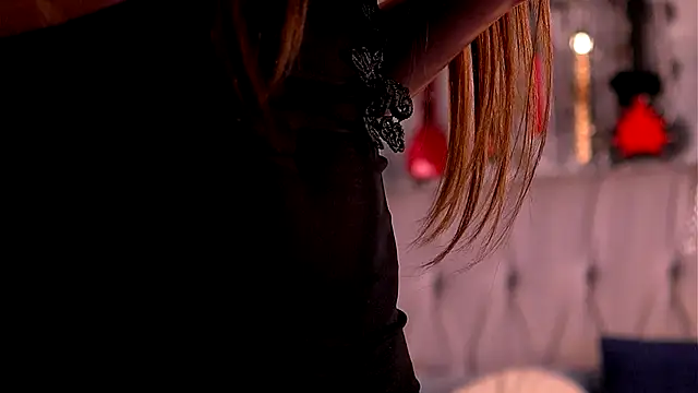 DahliaVonLure online show from 13, 9, 2025