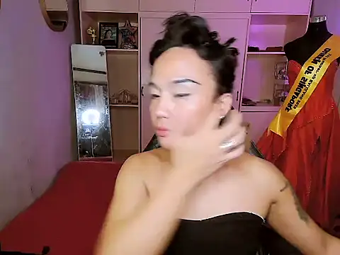 YourNikkieXxx online show from 26, 10, 2025