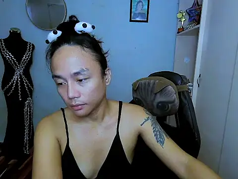 YourNikkieXxx online show from 20, 12, 2025