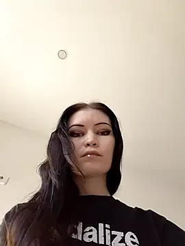 DragonFoxie online show from 28, 10, 2025