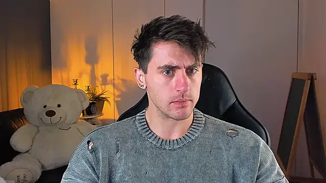 Oscar Miller  online show from 1, 11, 2025