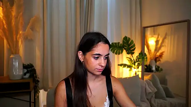 Snapshot of miilky_wayy chatting on 10, 9, 2025 miilky wayy online show from 10, 9, 2025
