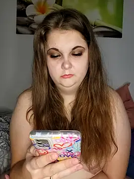 Snapshot of LioEst@xh chatting on 27, 10, 2025 LioEstxh online show from 27, 10, 2025