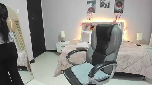 Miss Cataleya   online show from 20, 7, 2026