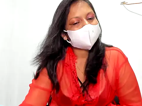 Crazy Cat1995 online show from 12, 9, 2025