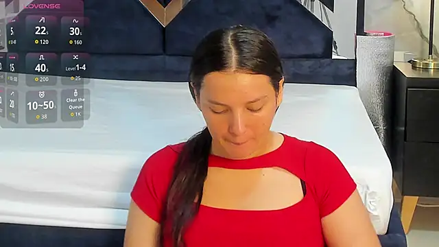 VioletRose as online show from 5, 10, 2025