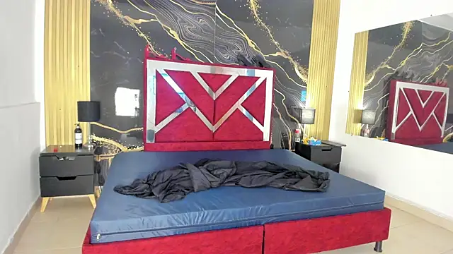 VioletRose as online show from 29, 10, 2025