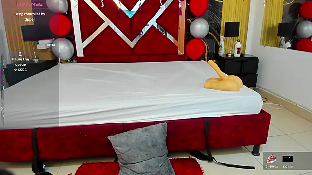 Snapshot of VioletRose_as chatting on 3, 3, 2026 VioletRose as online show from 3, 3, 2026