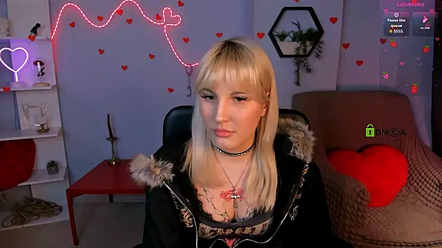 Snapshot of marta_smith chatting on 17, 3, 2026 marta smith online show from 17, 3, 2026