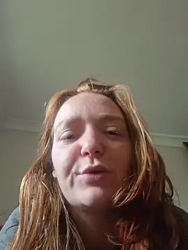 Snapshot of Charlotte_AltS420 chatting on 14, 10, 2025 Charlotte AltS420 online show from 14, 10, 2025