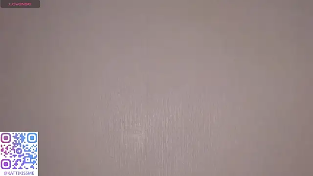 Snapshot of KattikissWiu chatting on 16, 10, 2025 KattikissWiu online show from 16, 10, 2025