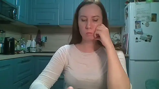 ALICAINWONDERLAND online show from 30, 3, 2026